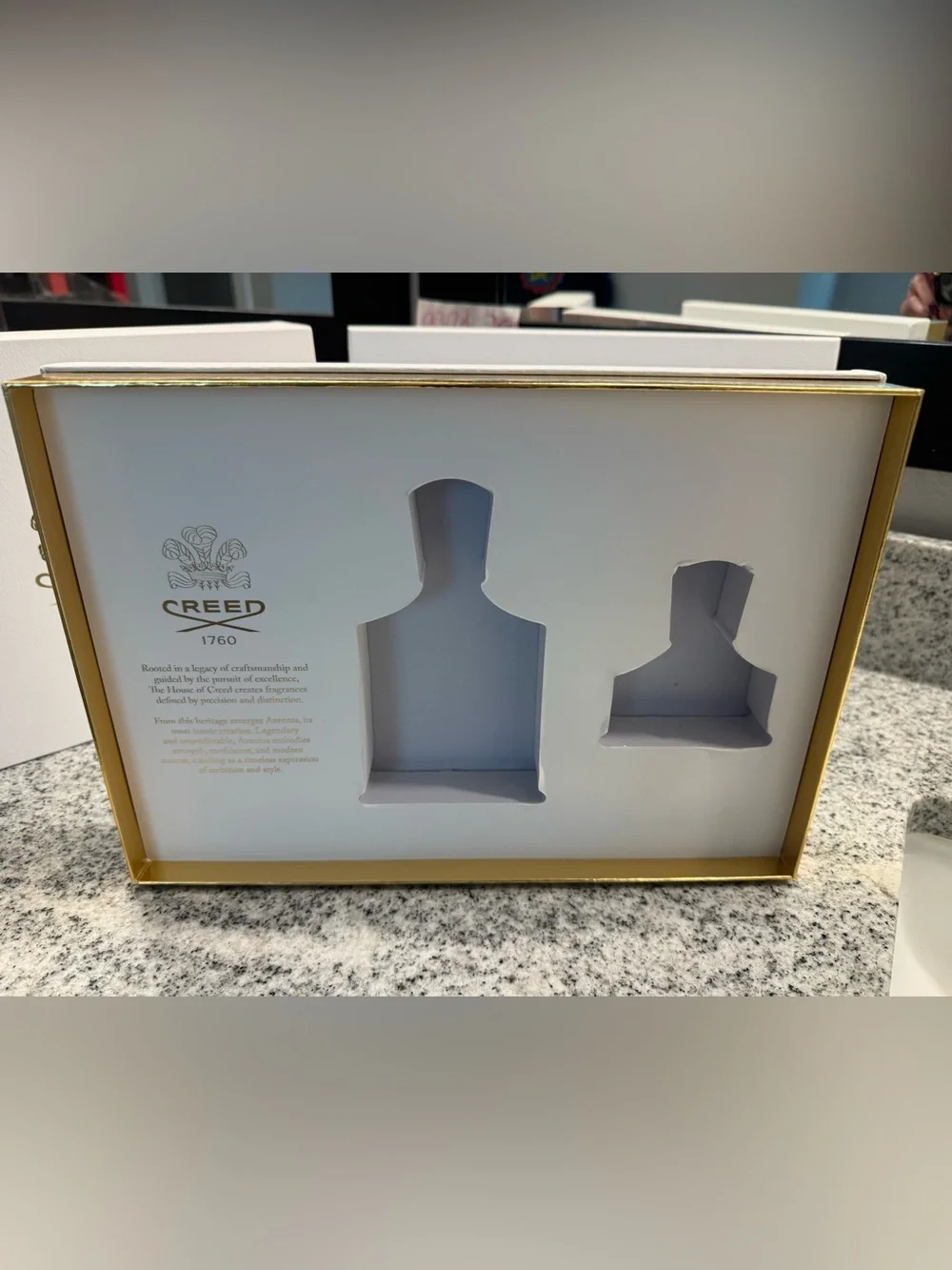 Creed Aventus Presentation box with sleeve
